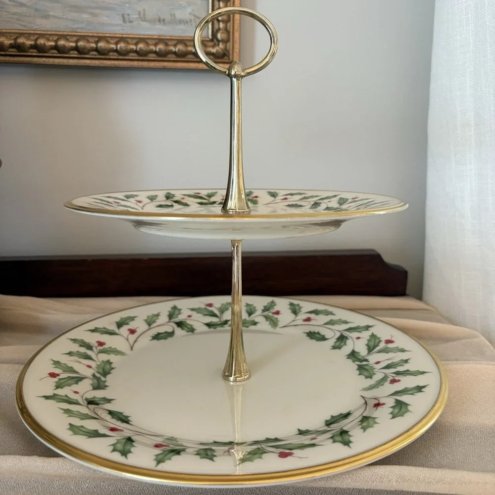Lenox Holiday 2-Tier Server Holly & Berries 24K Gold Trim Porcelain Vintage
